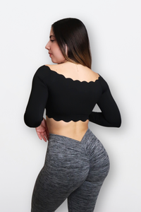 Alteza Crop Top along Sleeve